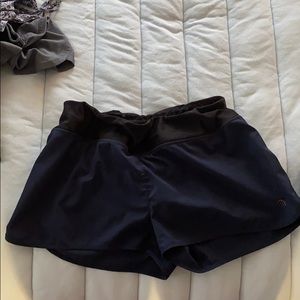 Running shorts